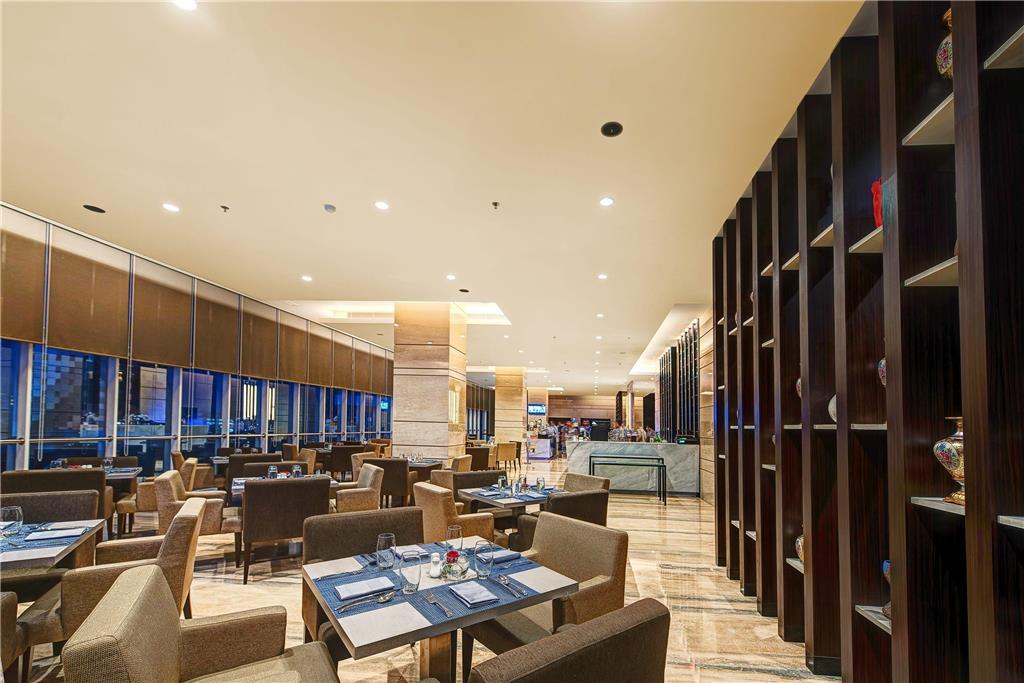 Hotel Prima Makassar Restaurant photo